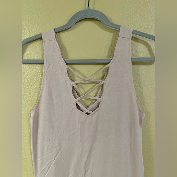 Cute American Eagle cross front pink tank top - Picture 2 of 4